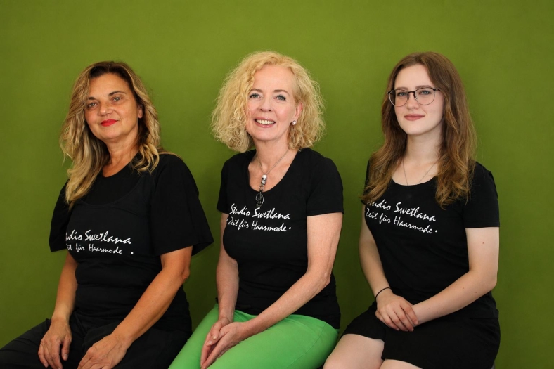 Teambild-Haarstudio-Swetlana-2026.jpg